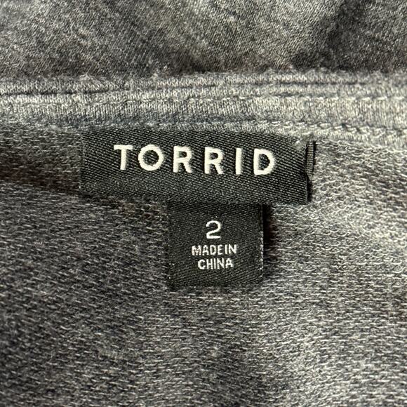 Torrid SZ 2 (2X-Large) Top Cold-Shoulder Long Sleeve Scoop Neck Cutouts Gray - Picture 8 of 10